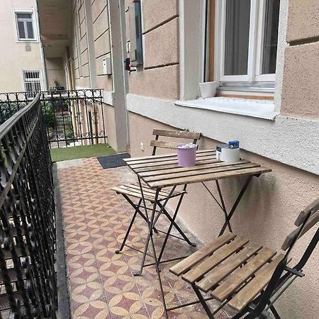 Knezits Spacious Ac Terrace Free Parking Budapeşte Dış mekan fotoğraf