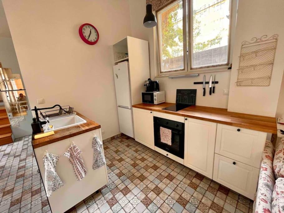 Knezits Spacious Ac Terrace Free Parking Budapeşte Dış mekan fotoğraf